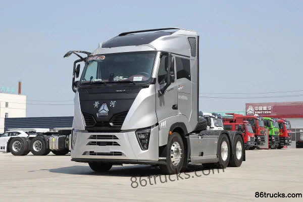 Sinotruk Yellow River X7 Heavy Truck 610 hp 6X4(10 wheels) AMT Automatic Tractor Truck Exterior (3) | 86Trucks