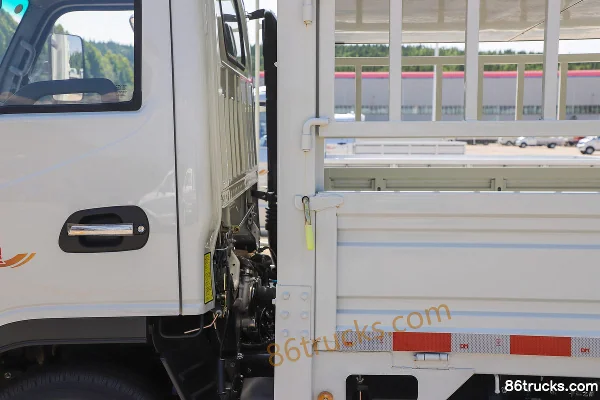 JAC Kangling J3 127hp 4X2(6 wheels) 3.7m single-row cage cargo light truck (China VI) Body (3) | 86Trucks