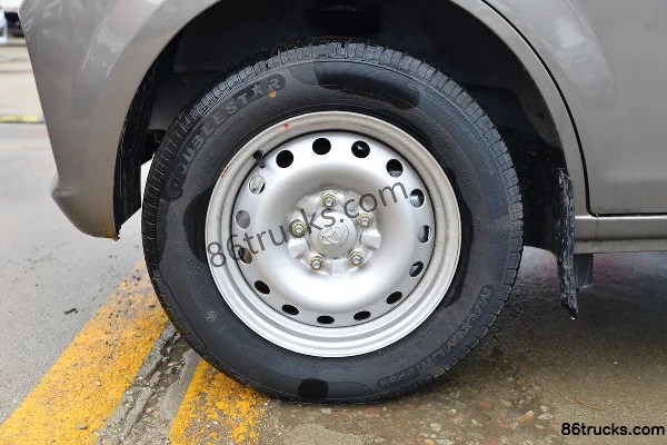 Changan Kuayue Kuayue Star V5 Comfort 122hp 1.6L Gasoline 2-Seat Panel Van Chassis (3) | 86Trucks