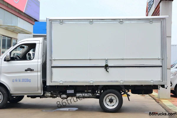 Changan Kuayue King X1 Standard Edition 1.5L Gasoline 112 hp 4X2(6 wheels) 3.01m Single Row Wing Opening Van Mini Truck (China VI) Body (2)