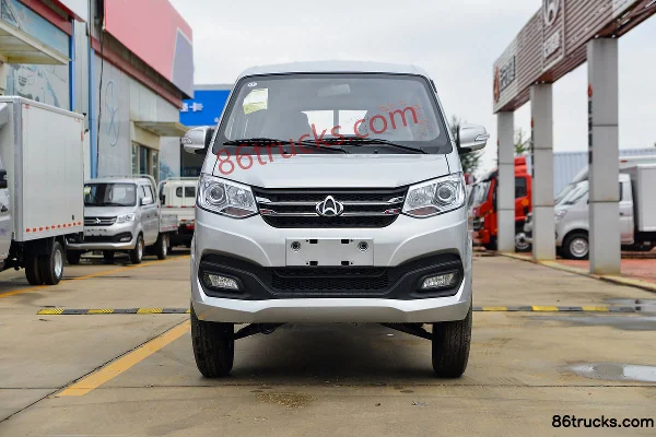 Changan Kuayue Wang X1 Standard Edition 1.3L Gasoline 91 hp 4X2(6 wheels) 2.2m Double Row Flatbed Truck (China VI) Exterior (2) | 86Trucks