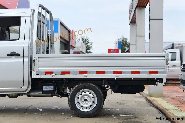 Changan Kuayue Wang X1 Standard Edition 1.3L Gasoline 91 hp 4X2(6 wheels) 2.2m Double Row Flatbed Truck (China VI) Body (2) | 86Trucks