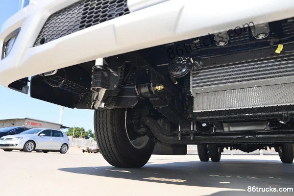 Foton Aoling Supu PRO 160 ch 4X2(6 roues) 4,14 m fourgon à cabine simple Châssis (2) | 86Trucks