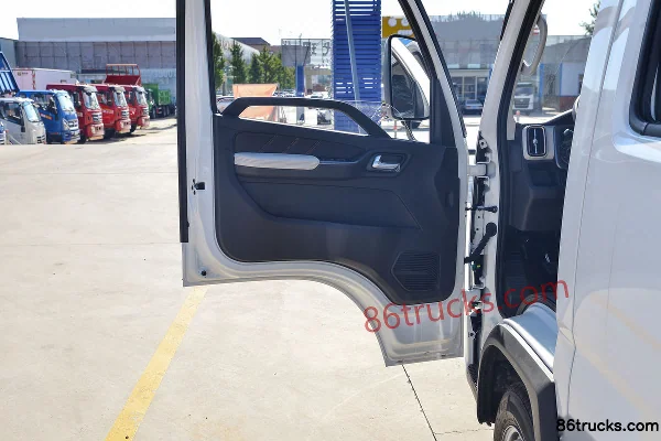 Foton Aoling M Card 132 ch 4X2(6 roues) camion plateau double cabine 3,19 m (frein pneumatique) (2) | 86Trucks