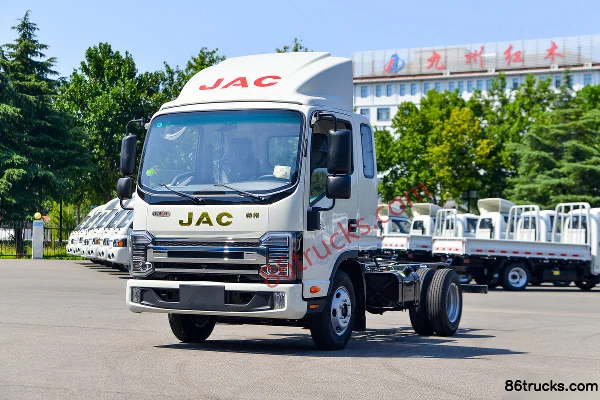JAC Shuailing S3 130 ch 4X2(6 roues) 3,37 m cabine demi camion grille Extérieur (3) | 86Trucks