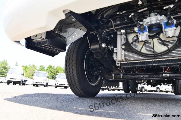 JAC Kangling 26 narrow cab 73 hp 4X2(6 wheels) 3m semi-row flatbed light truck Chassis (2) | 86Trucks