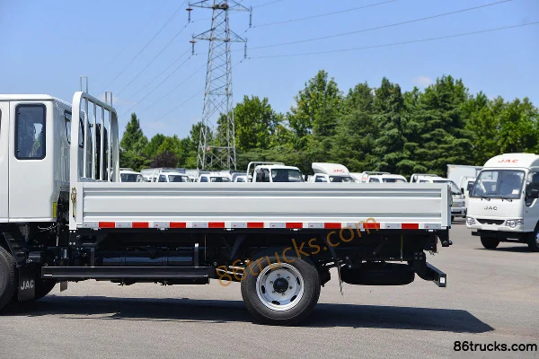 JAC Kangling 26 narrow cab 73 hp 4X2(6 wheels) 3m semi-row flatbed light truck Body (2) | 86Trucks