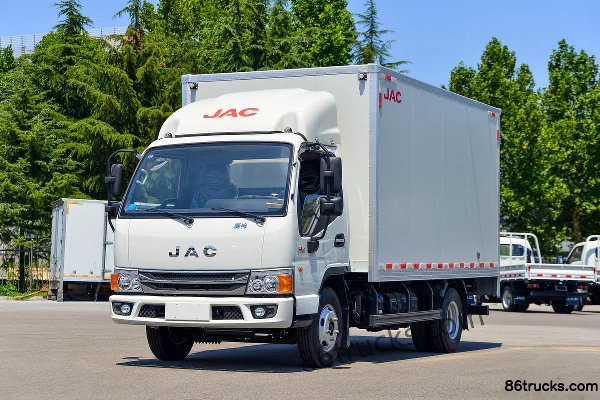 JAC Kangling H5 137hp 4X2(6 wheels) 4.15m Single Row Van Light Truck (China VI) Exterior (3) | 86Trucks
