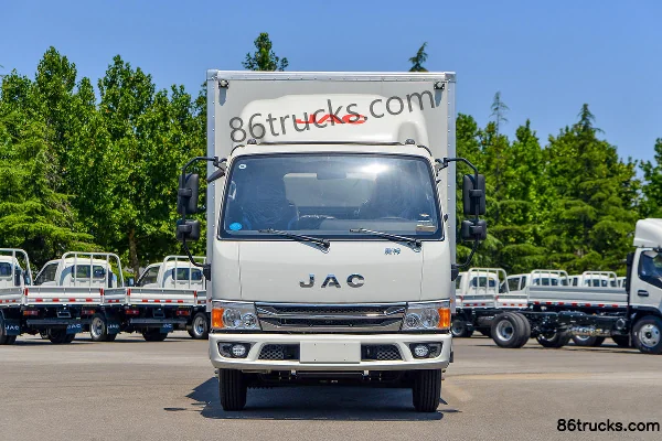 JAC Kangling H5 137hp 4X2(6 wheels) 4.15m Single Row Van Light Truck (China VI) Exterior (2) | 86Trucks