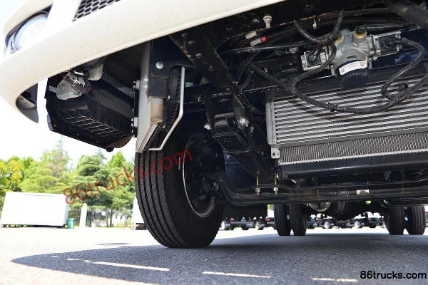 JAC Kangling H5 137hp 4X2(6 wheels) 4.15m Single Row Van Light Truck (China VI) Chassis (2) | 86Trucks