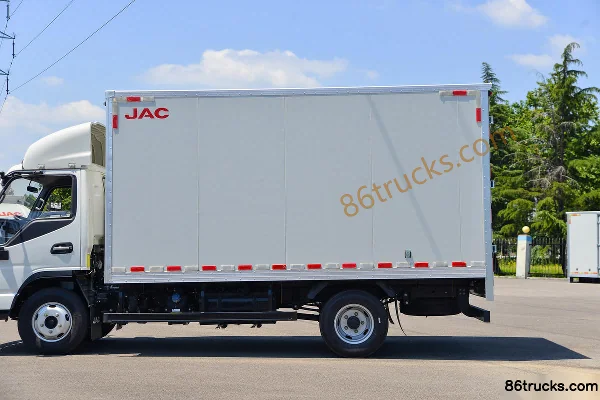 JAC Kangling H5 137hp 4X2(6 wheels) 4.15m Single Row Van Light Truck (China VI) Body (2) | 86Trucks