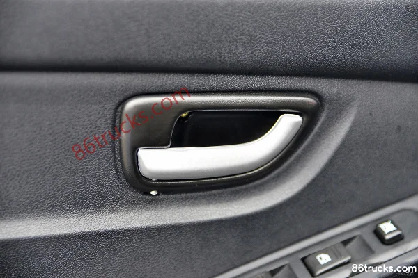 Changan Kuayue Wang X7 2.0L 144 ch 4X2(6 roues) essence 3,7 m plateau simple cabine petit camion (3) | 86Trucks