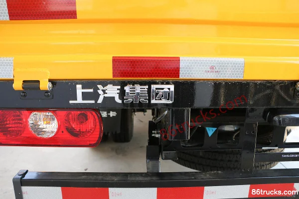 Yuejin Fuxing S100V 95 ch 4X2(6 roues) petit camion à ridelles double cabine 3,2 m (frein hydraulique) Carrosserie (1) | 86Trucks