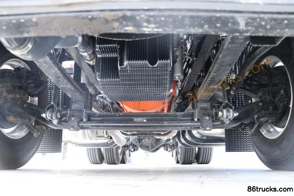 Foton Auman Galaxy Northern Edition 680hp 6X4(10 wheels) Automatic Tractor Truck Chassis (1) | 86Trucks