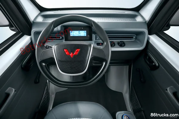 Wuling E10 Comfort 0.8T 1.603m single-row pure electric van mini truck 9kWh 4X2(6 roues) Cabine (2) | 86Trucks