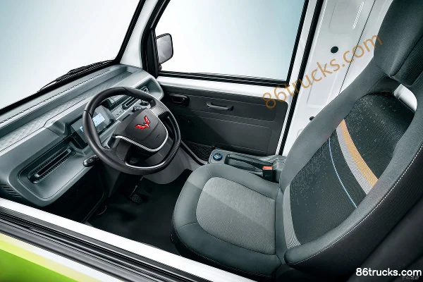 Wuling E10 Comfort 0.8T 1.603m single-row pure electric van mini truck 9kWh 4X2(6 roues) Cabine (1) | 86Trucks