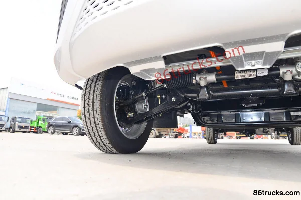 SRM Xinyuan T3LEV 2,7T camion léger fourgon 3,04 m cabine simple 100% électrique 41,86 kWh 4X2(6 roues) Châssis (2) | 86Trucks