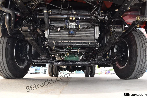 FAW Jiefang J6F 130 hp 4X2(6 wheels) 4.16m single-row stake truck Chassis (1) | 86Trucks