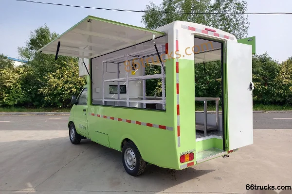 Wuling Rongguang Mini Truck Extended Edition 2.3T 2.865m single-row battery electric mobile shop truck 4X2(6 wheels) Cab (1) | 86Trucks