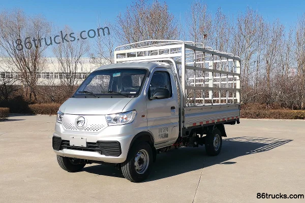 Kama Ruiteng EV 3T 3.05m single-row pure electric cage truck 38.64kWh 4X2(6 wheels) Exterior