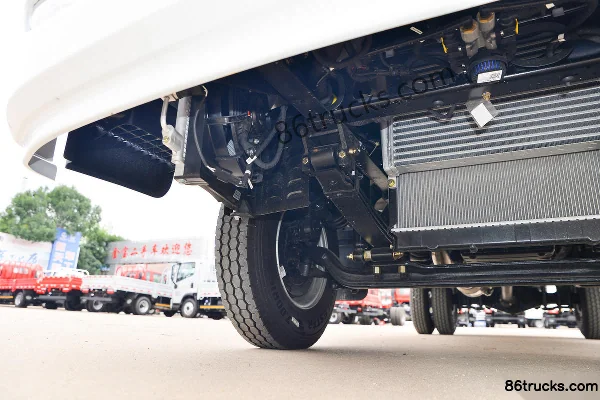 SHACMAN Commercial Vehicle Delong G1 Standard Load Edition 143 hp 4X2(6 wheels) 4.2m Single Row Van Light Truck Chassis (2) | 86Trucks