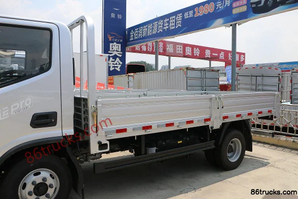 Foton Aumark Superspeed Pro 160hp 4X2(6 wheels) 4.17m Single Row Flatbed Light Truck (WLY 6-speed) Body (1) | 86Trucks