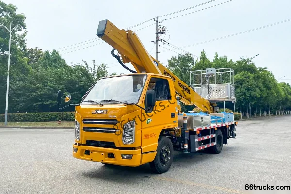 JMC Shunda Narrow Body 116 hp 4X2(6 wheels) Aerial Work Truck (Qijing Brand) Exterior