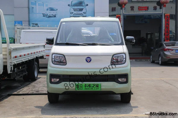 Foton Xiangling Q 3T 2.5m double row electric flatbed micro truck 41.86kWh 4X2(6 wheels) Exterior (2) | 86Trucks