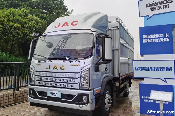 JAC Dewos T7 195 hp 4X2(6 wheels) semi-row cage cargo truck Exterior (3) | 86Trucks