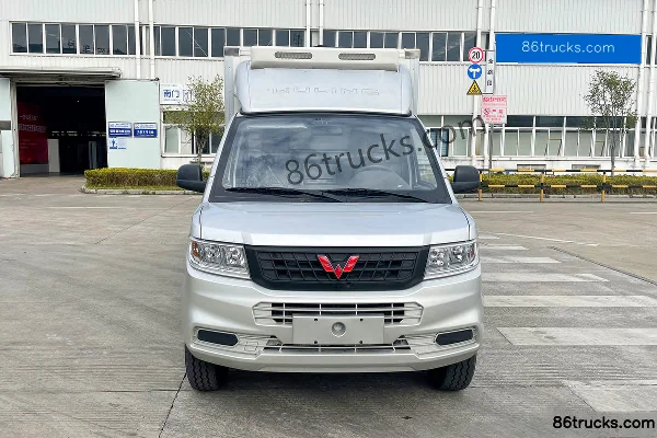 Wuling Rongguang New Card 2.0L 136hp Gasoline 4X2(6 wheels) 3.075m Refrigerated Truck (Single Rear Tire) Exterior (2) | 86Trucks
