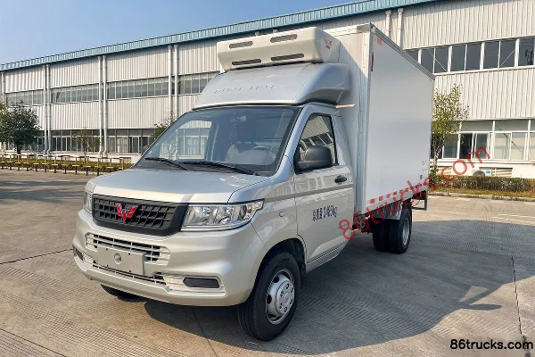 Wuling Rongguang Xinka 2.0L 136 ch 4X2(6 roues) camion frigorifique 3,162 m (China VI) Extérieur (3) | 86Trucks