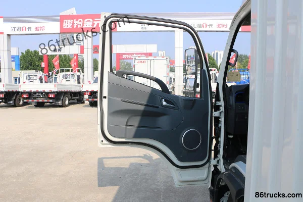 JAC Junling V3 82 hp 4X2(6 wheels) 3.3m single row box truck Cab (1) | 86Trucks