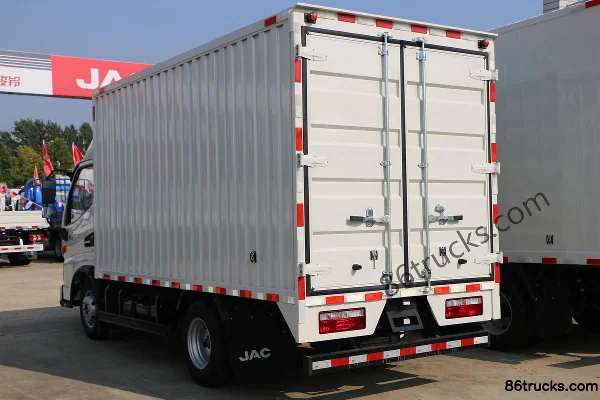 JAC Junling V3 82 hp 4X2(6 wheels) 3.3m single row box truck Body (2) | 86Trucks