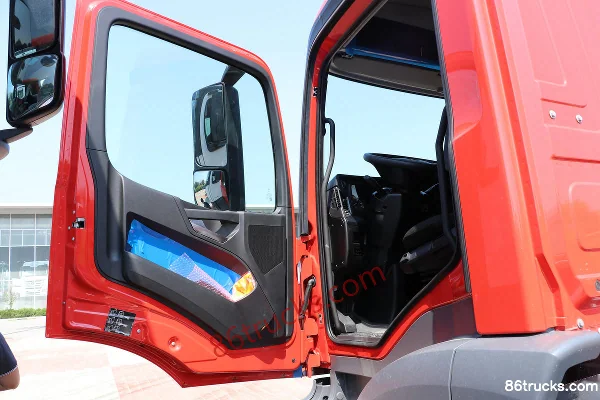 Mercedes-Benz Arocs 1833 4X2(6 wheels) Fire Truck Chassis (China VI) Cab (1) | 86Trucks
