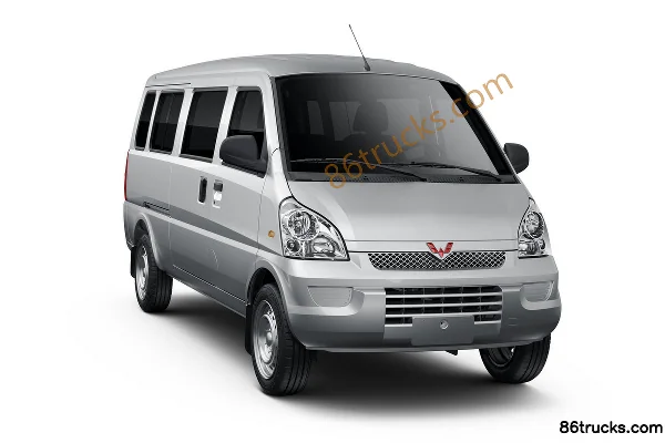 Wuling Rongguang EV Basic 2.4T 7-Seat 4.49m Pure Electric Multi-Purpose Passenger Vehicle 41.6kWh Exterior