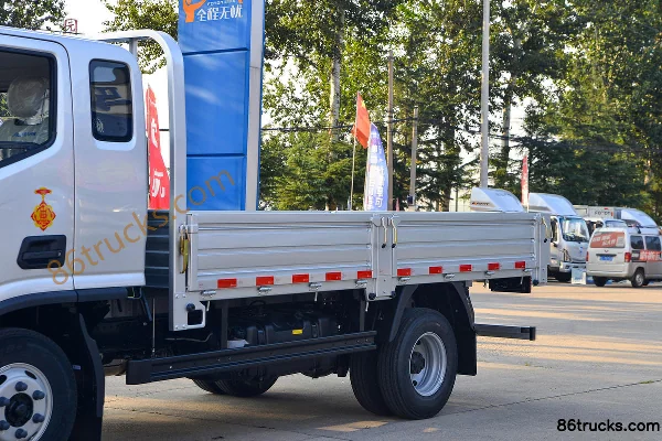 Foton Aumark S1 Smart Edition 160hp 4X2(6 wheels) 3.83m Semi-row Panel Light Truck Body (1) | 86Trucks