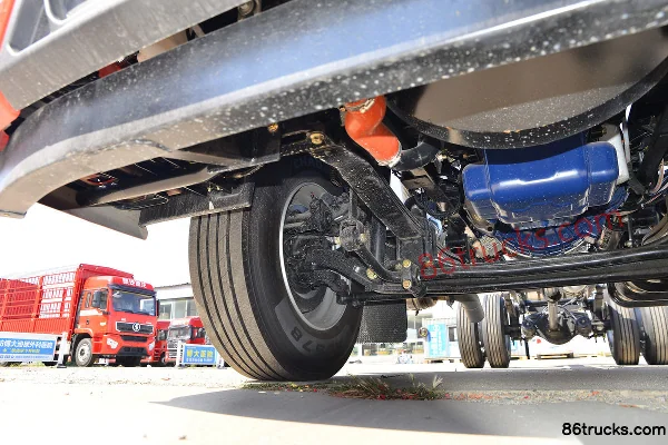 SHACMAN Delong M6000 Flagship 320 ch 4X2(6 roues) camion porteur à ridelles de 6,75 m, boîte AMT automatique Châssis (2) | 86Trucks