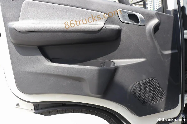 FARIZON Xingzhi H8E Smart Transport Edition 4.5T 4.04m single-row pure electric refrigerated truck (Kaile brand) 100.46kWh 4X2(6 wheels) Cab