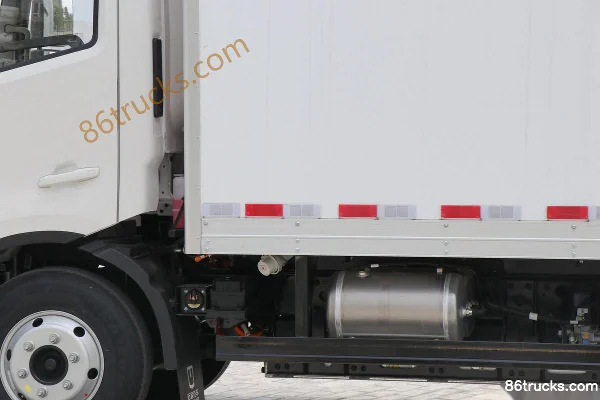 FARIZON Xingzhi H8E Smart Transport Edition 4.5T 4.04m single-row pure electric refrigerated truck (Kaile brand) 100.46kWh 4X2(6 wheels) Bod