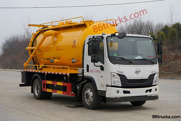 Dongfeng Dongfeng L2 light truck suction/septic tank truck