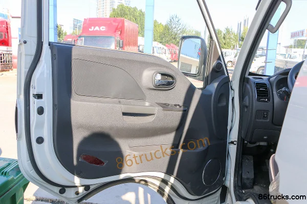 JAC Kaida X6 1.6L 120hp 4X2(6 wheels) Gasoline 3.31m Single Row Flatbed Mini Truck (China VI) Cab (2) | 86Trucks