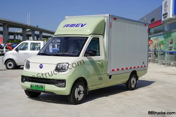 Foton Xiangling Q 3T 3.09m Single Row Pure Electric Box Van Mini Truck 41.86kWh 4X2(6 wheels) Exterior (3) | 86Trucks
