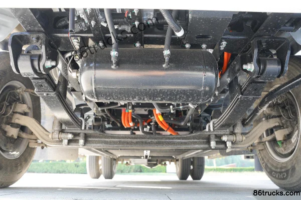Changzheng Auto New Changzheng 1 Smart Edition 4.5T 4.15m Single Row Pure Electric Van Light Truck 100.04kWh 4X2(6 wheels) Chassis (1) | 86T