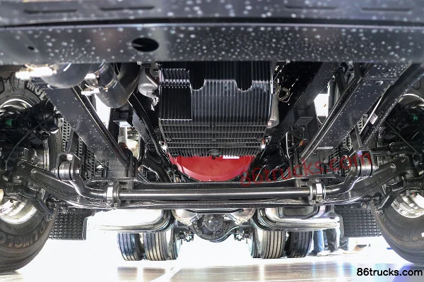 Beijing Trucks Renaissance Tech Smart Edition 580hp 6X4(10 wheels) AMT Automatic Tractor Truck Chassis (1) | 86Trucks