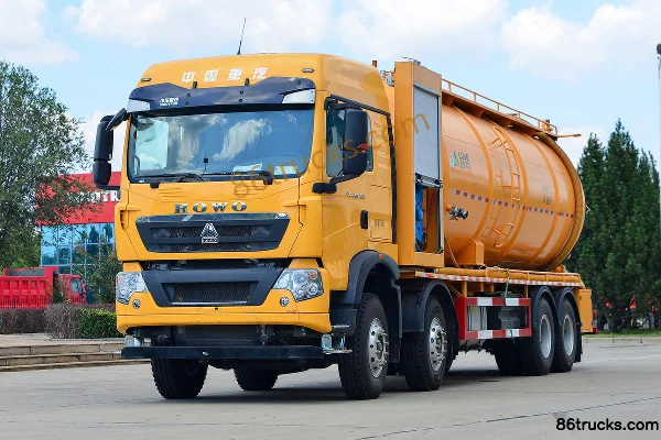 Sinotruk HOWO TX7 430 hp 8X4(12 wheels) cleaning and suction truck Exterior (3) | 86Trucks