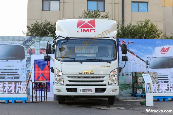 JMC Kaiwei Medium Body 143hp 4X2(6 wheels) 4.2m Single Row Stake Truck (China VI) (Air Brake) Exterior (2) | 86Trucks