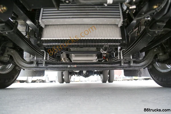 Auman Auman Zhilan HS 4.5T 4.14m single-row plug-in hybrid box truck 14.016kWh 4X2(6 wheels) Chassis (1) | 86Trucks