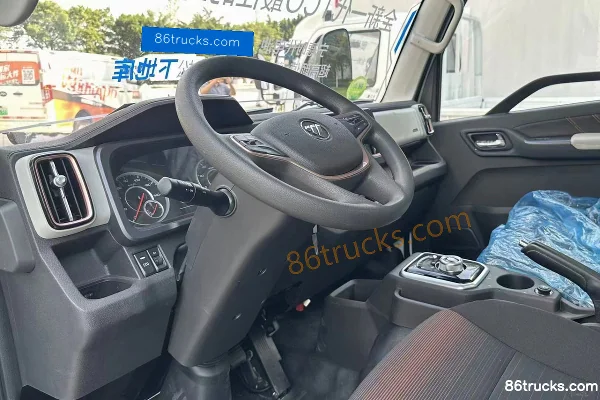 Foton Zhilan EM 4.5T 3.8m single-row pure electric panel light truck 66.84kWh 4X2(6 wheels) Cab (1) | 86Trucks