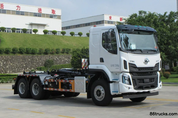 Dongfeng Liuqi Chenglong H5 270 hp 6X4(10 wheels) hook-lift refuse truck (Fulong Continental) Exterior