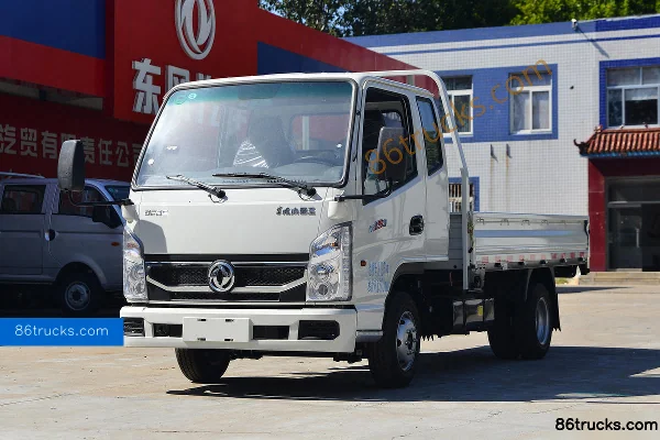 Dongfeng Xiaobawang W15 1.5L 113hp 4X2(6 wheels) Gasoline 3.1m Double Row Stake Truck (China VI) Exterior (3) | 86Trucks